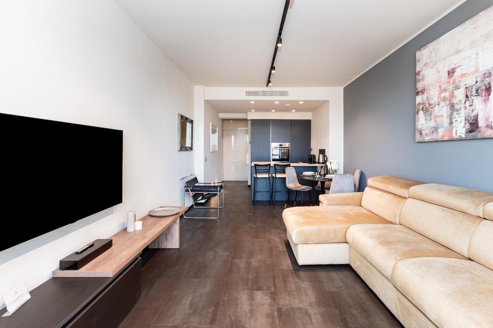 Free Parking In Luxury Suite With City View - Steps To Brignole Train Station Genoa Exterior photo